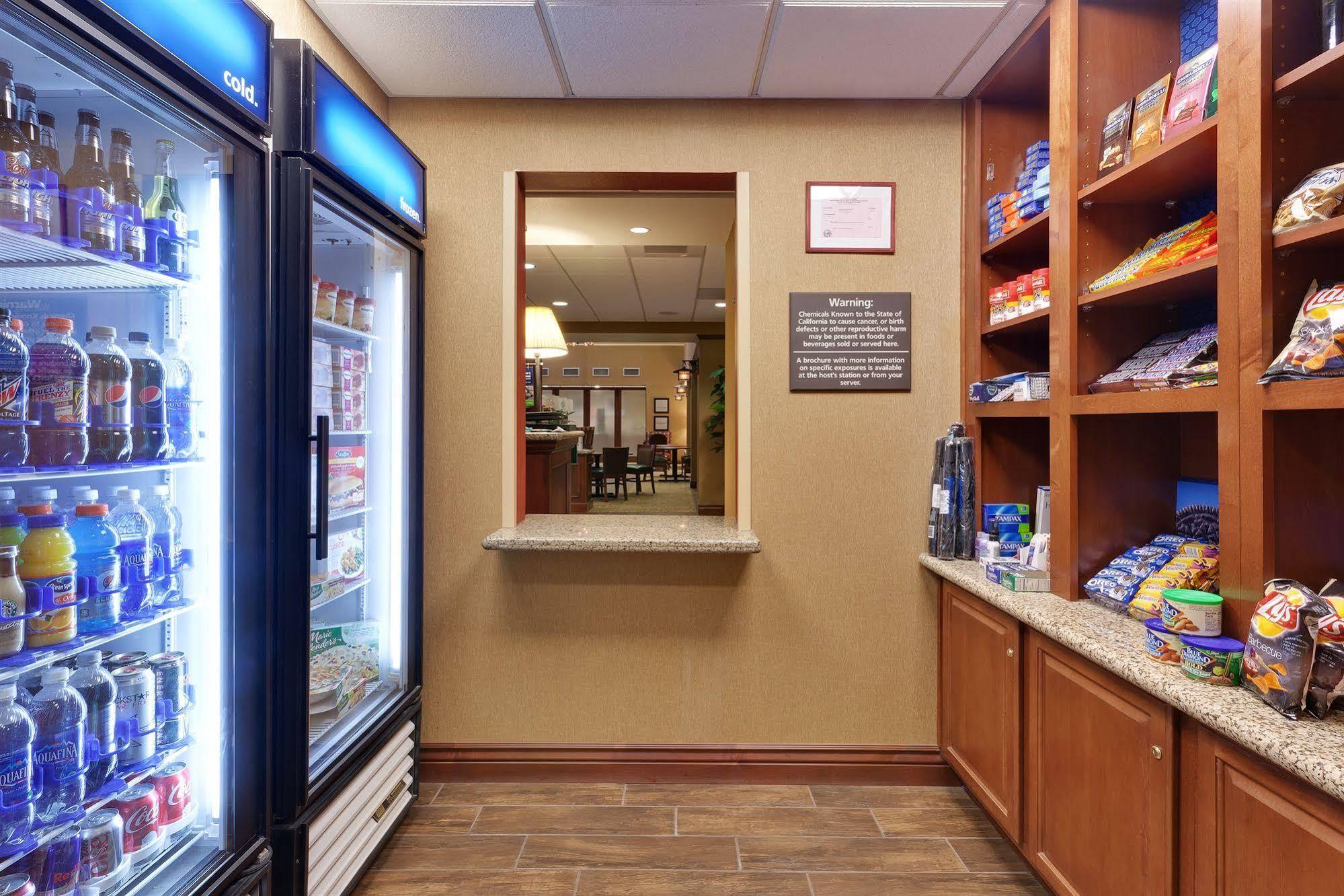 Hampton Inn & Suites Windsor-Sonoma Wine Country Exterior foto