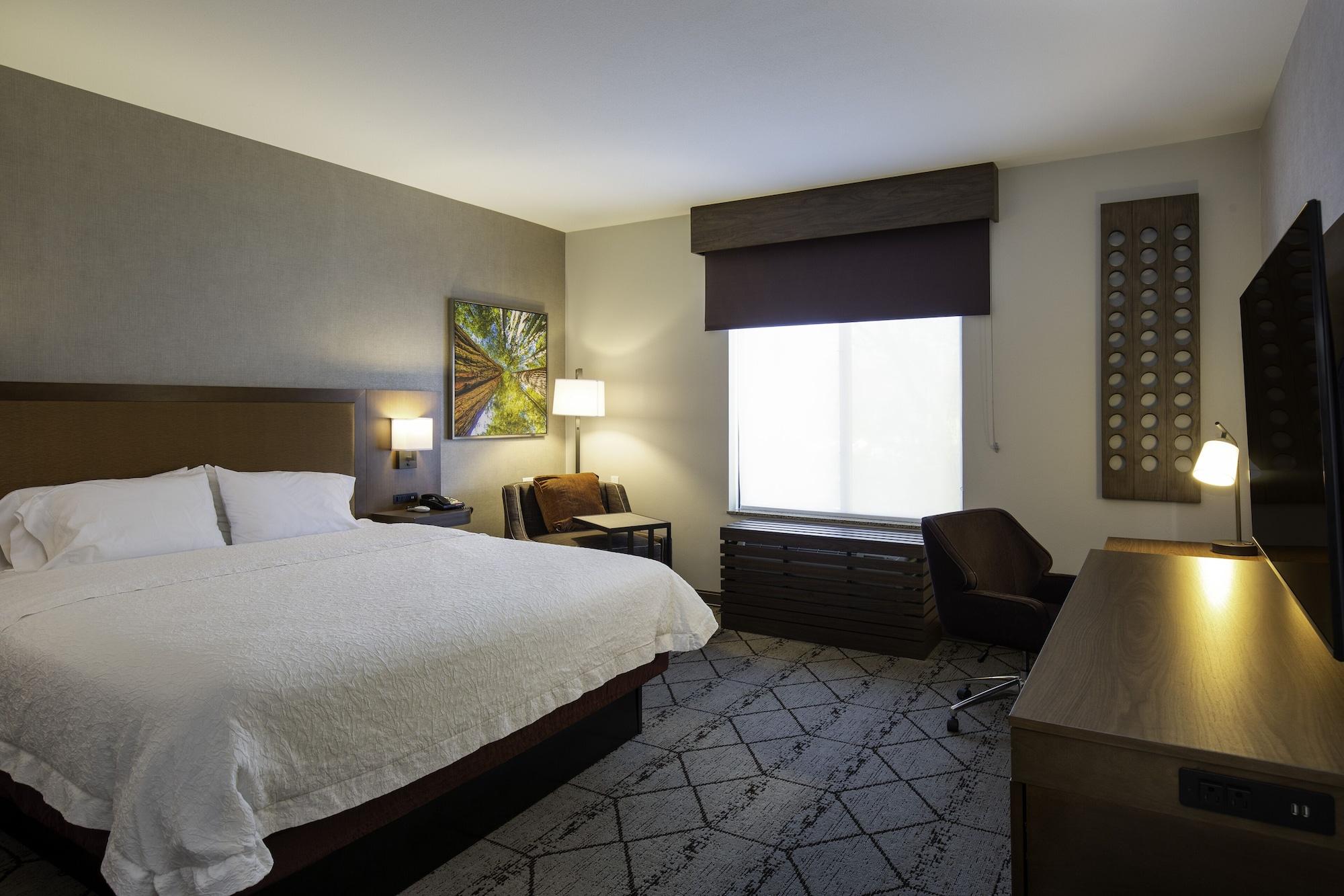 Hampton Inn & Suites Windsor-Sonoma Wine Country Exterior foto
